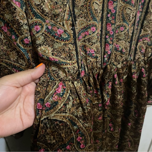 Vintage Floral Long Sleeve Dress - Picture 4 of 6